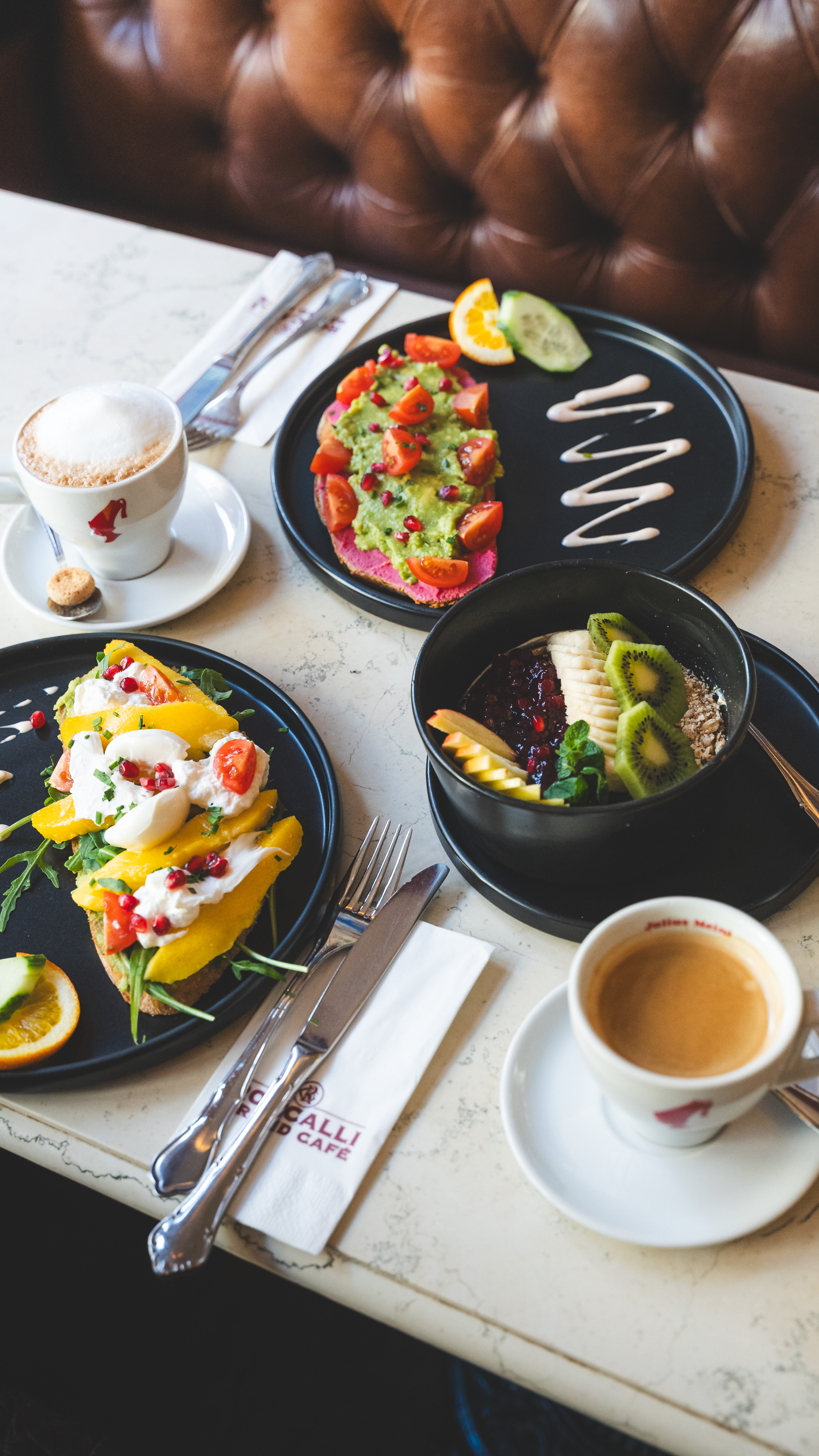 Frühstückstisch im Roncalli